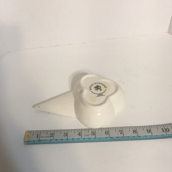 Adorable Ice Cream Cone Trinket Dish! - Picture 7 of 11